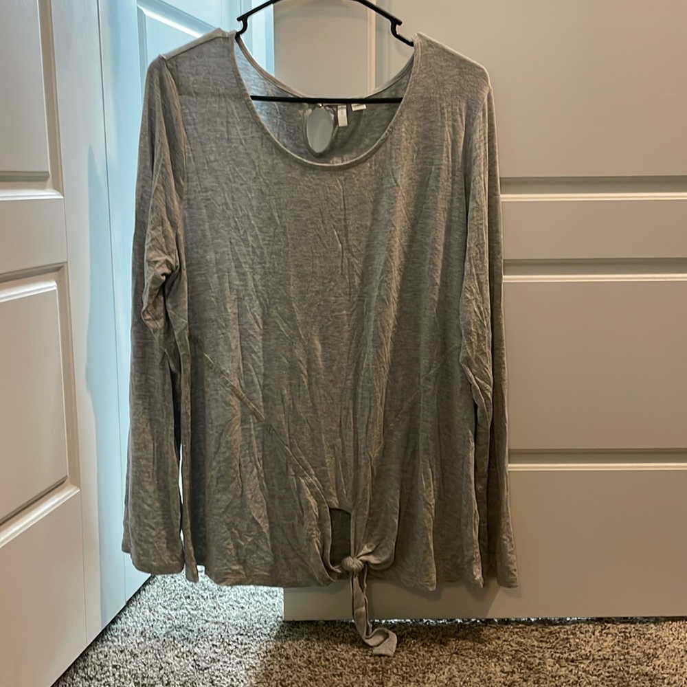 Women’s shirt